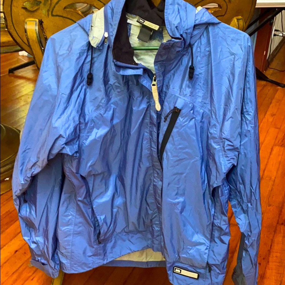 Reí rain jacket